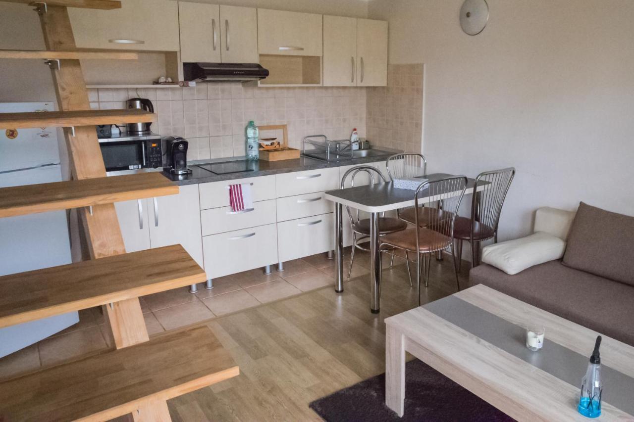 Апартаменты Apartament Beta Бистрица Экстерьер фото