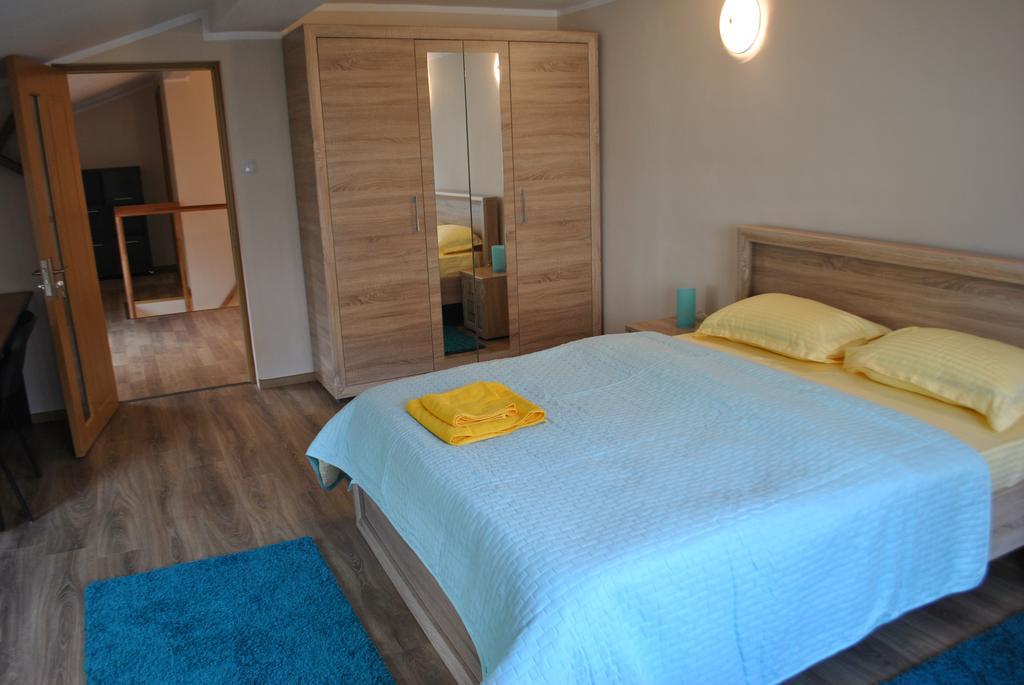 Апартаменты Apartament Beta Бистрица Экстерьер фото